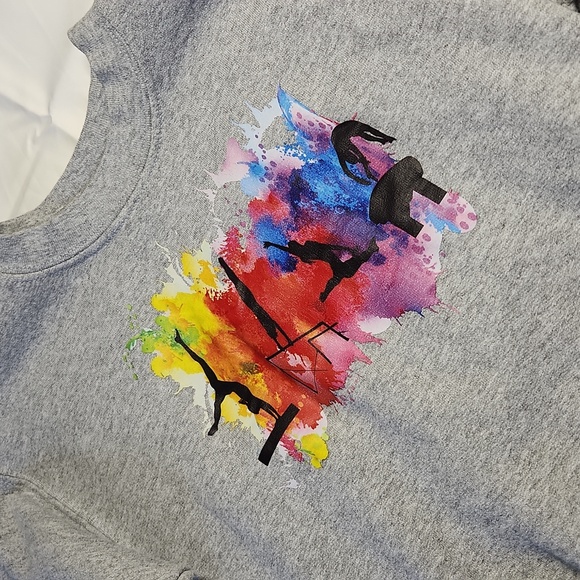 Gymnastics Crewneck Sweatshirt Youth Small – Rainbow Silhouette, Gildan Heavy - Picture 4 of 7